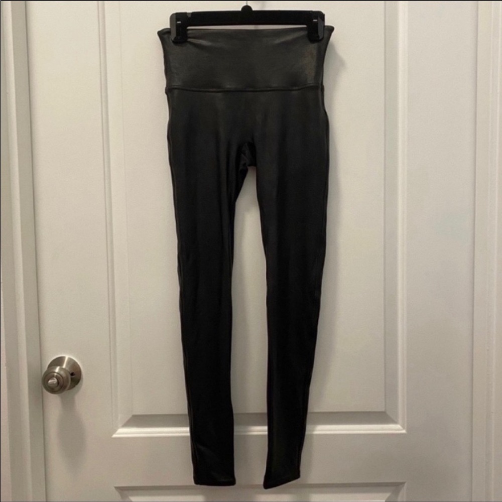 Spanx Faux Leather Leggings - Picture 4 of 5